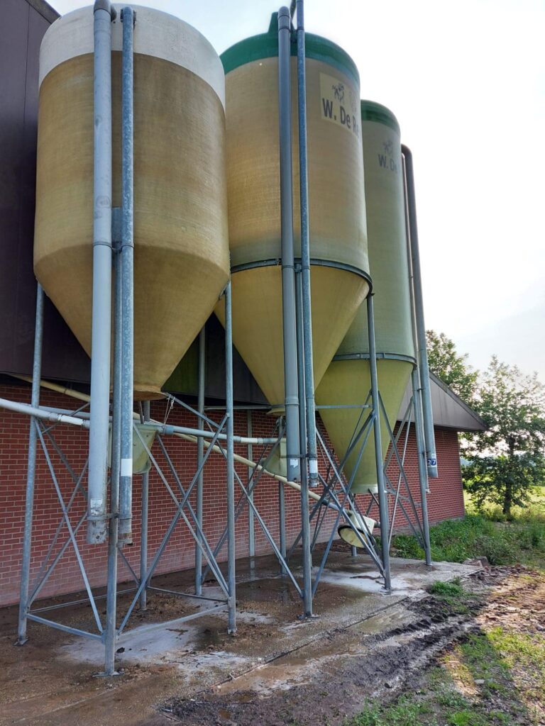 Overzicht silo's na het reinigen